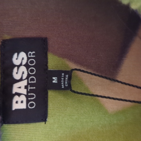 BASS Outdoors NWT, M Camo Fleece - Picture 4 of 7